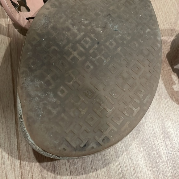 Tory Burch Sandals - Picture 5 of 8